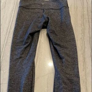 LULULEMON LEGGINGS SIZE 2